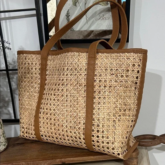 Woven Rattan Tote with Brown Trim - Casual Everyday Carry - Picture 3 of 5
